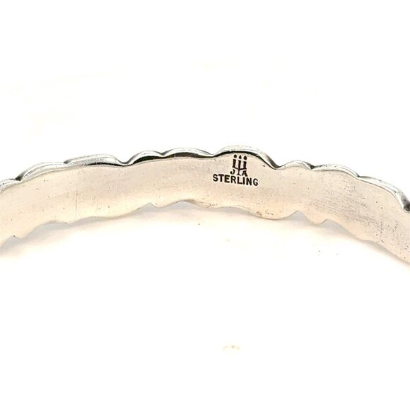 Retired James Avery Dove Bangle - Picture 3 of 6